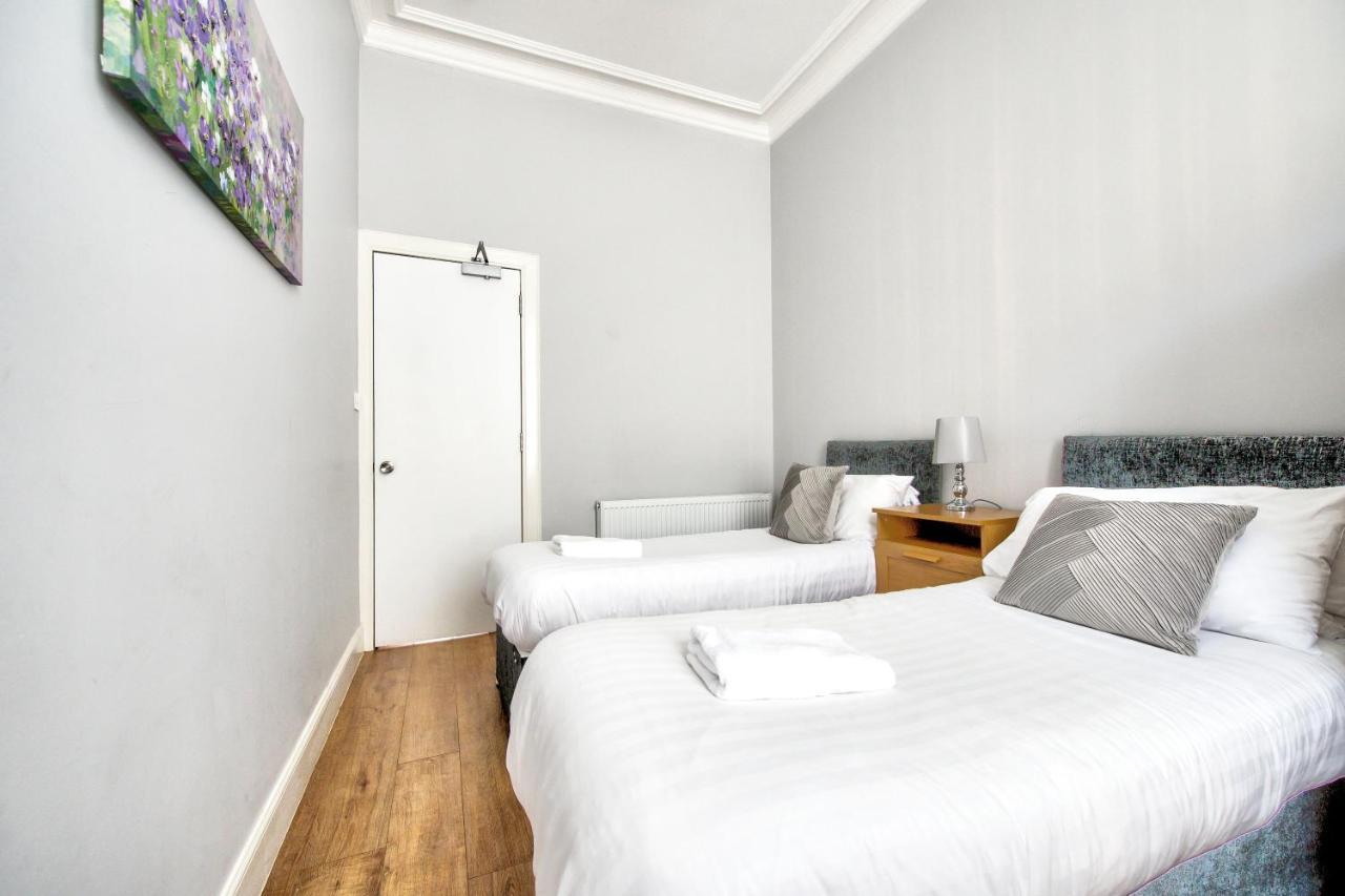 Sleeps 6 Free Parking Apartamento