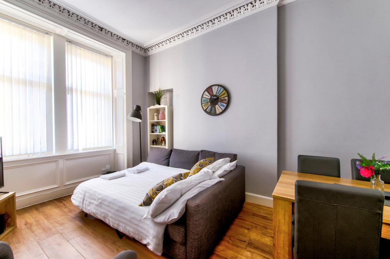 Sleeps 6 Free Parking Apartamento *
