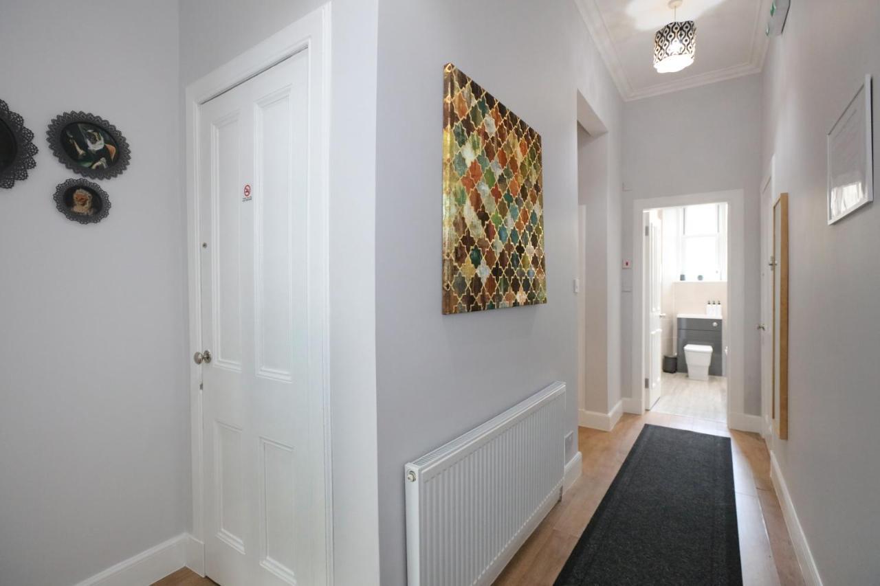 Sleeps 6 Free Parking Apartamento