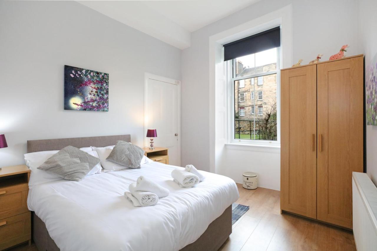 Apartamento Sleeps 6 Free Parking
